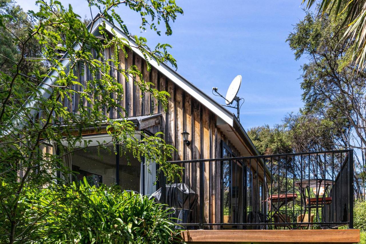 Woodside - Akaroa Holiday Cottage Exterior photo